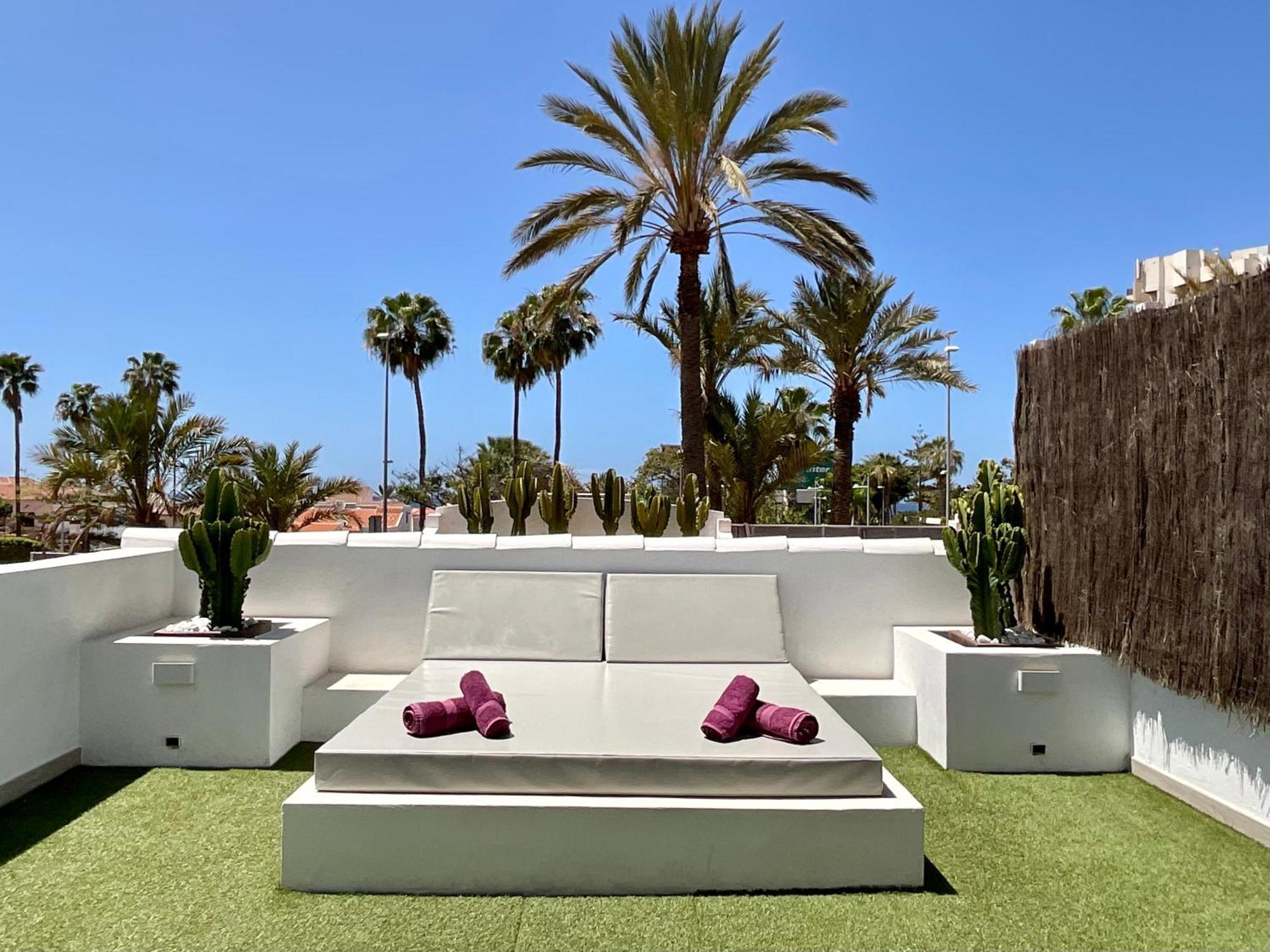 Las Americas Luxury Low-Cost Apartment With Terrace & Views Playa de las Americas  Exterior foto